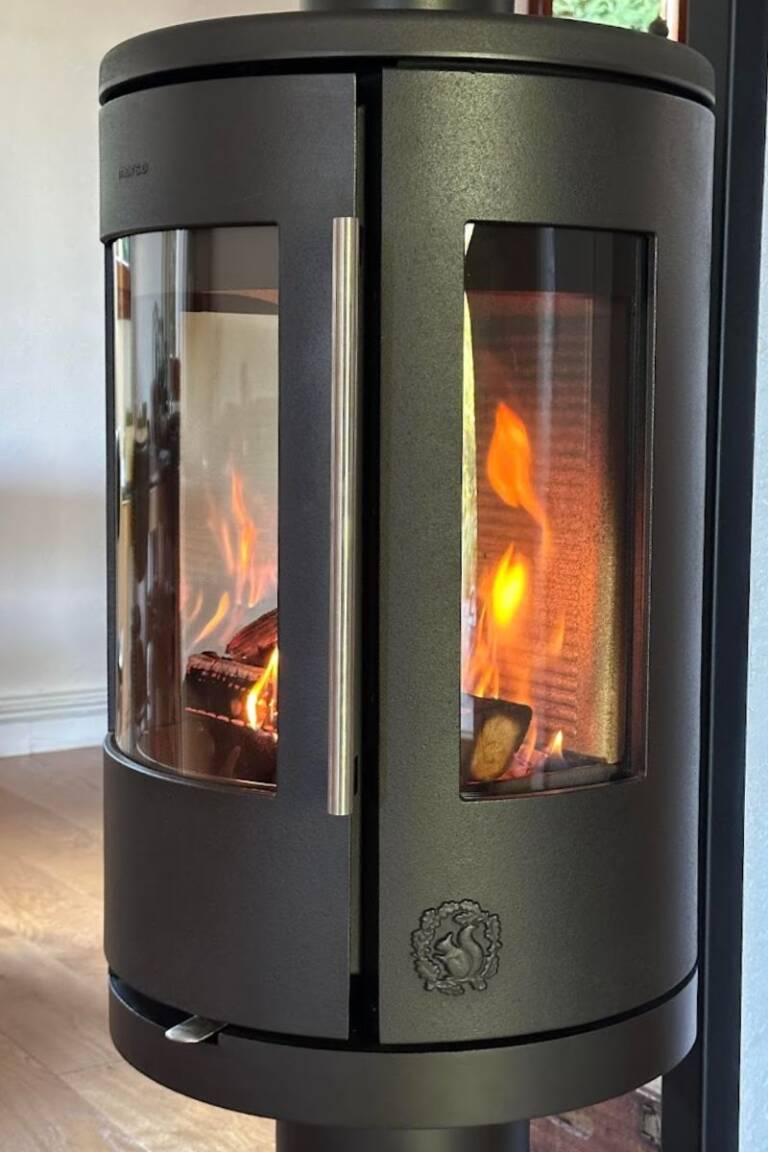 poêle à bois à Messimy